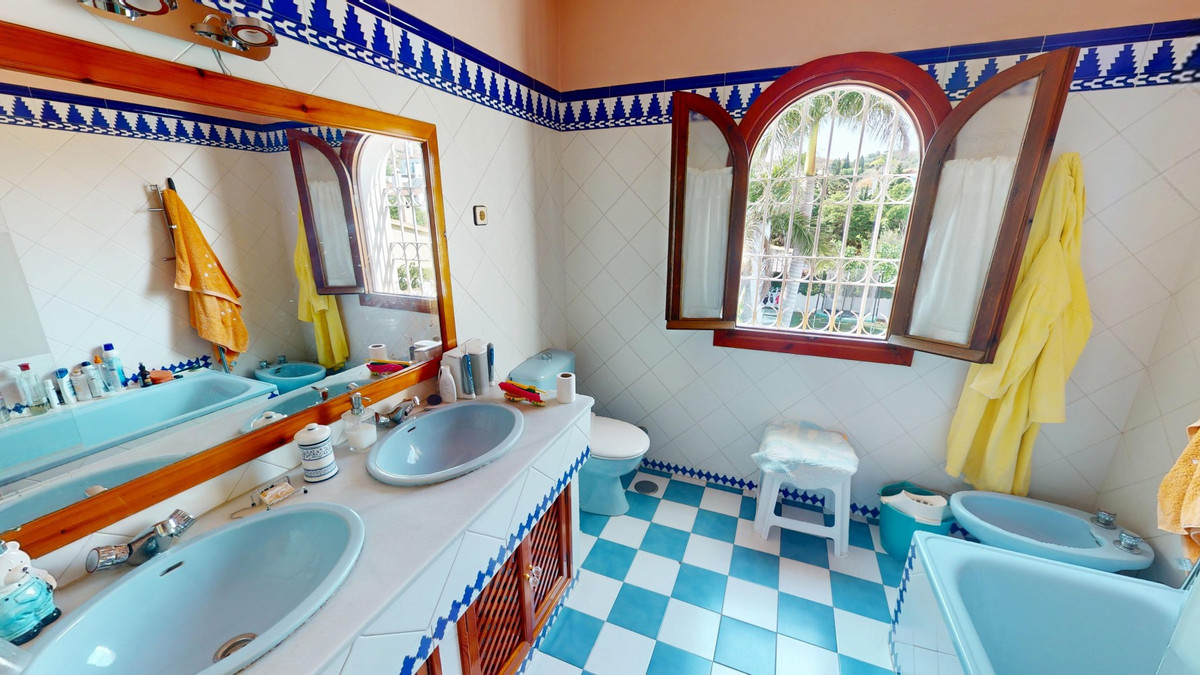 4 Bed Townhouse for sale in Chilches Costa Del Sol East, Málaga, Spain