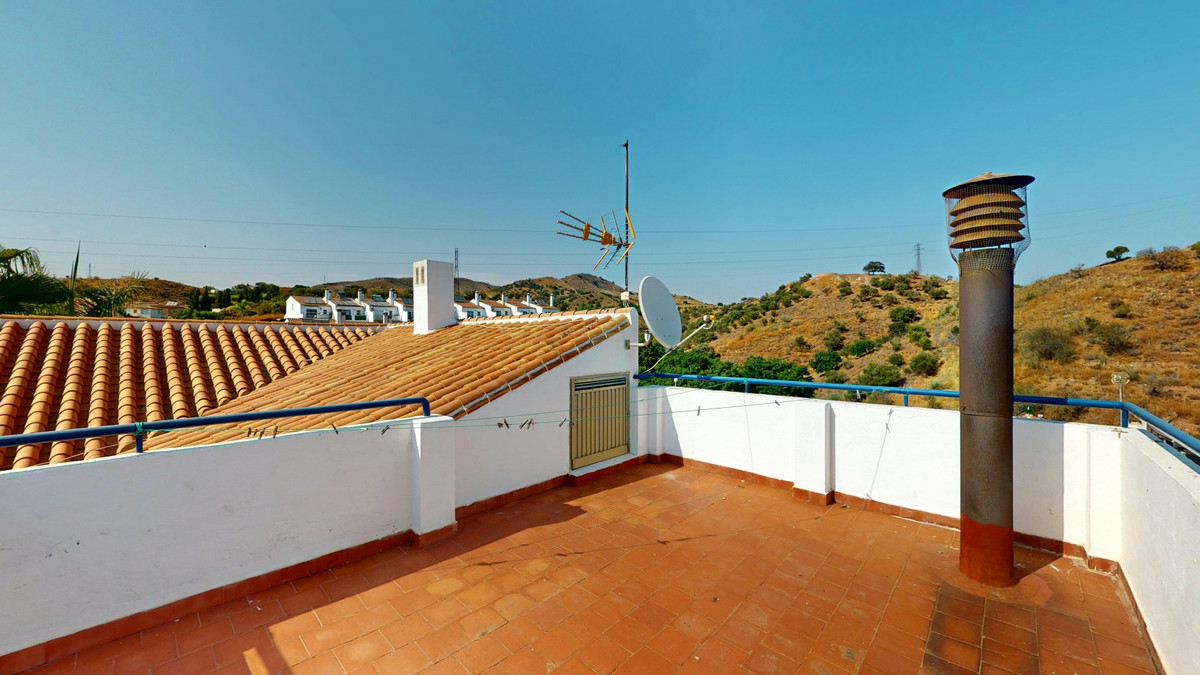 4 Bed Townhouse for sale in Chilches Costa Del Sol East, Málaga, Spain