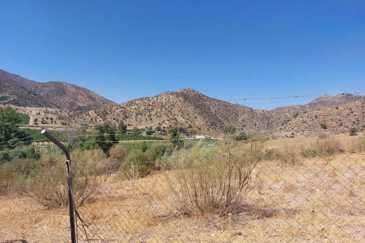 Se vende Terreno Rustico  en Costa Del Sol, Málaga, España
