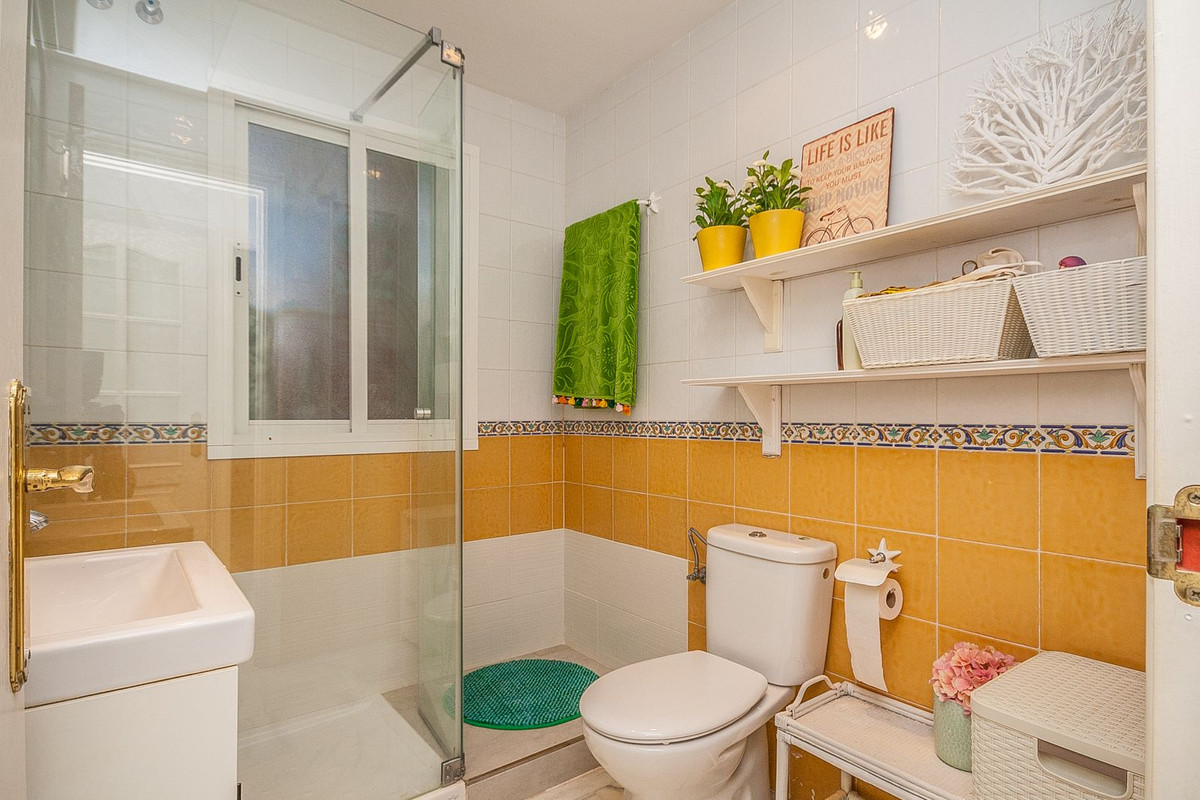 3 Bed Apartment for sale in Cabopino Costa Del Sol, Málaga, Spain