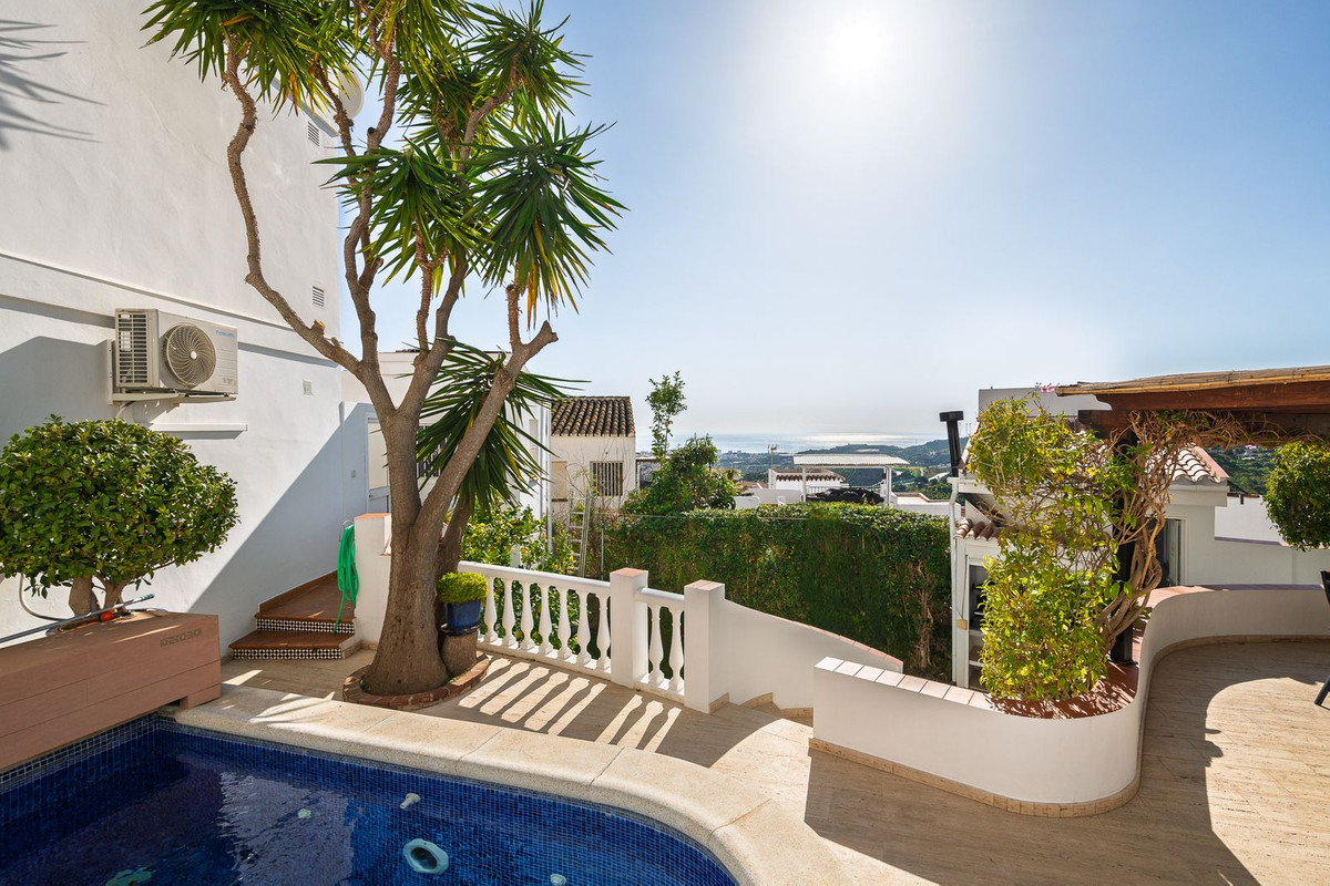 Se vende Adosada de 5 dormitorios en Costa Del Sol East, Málaga, España