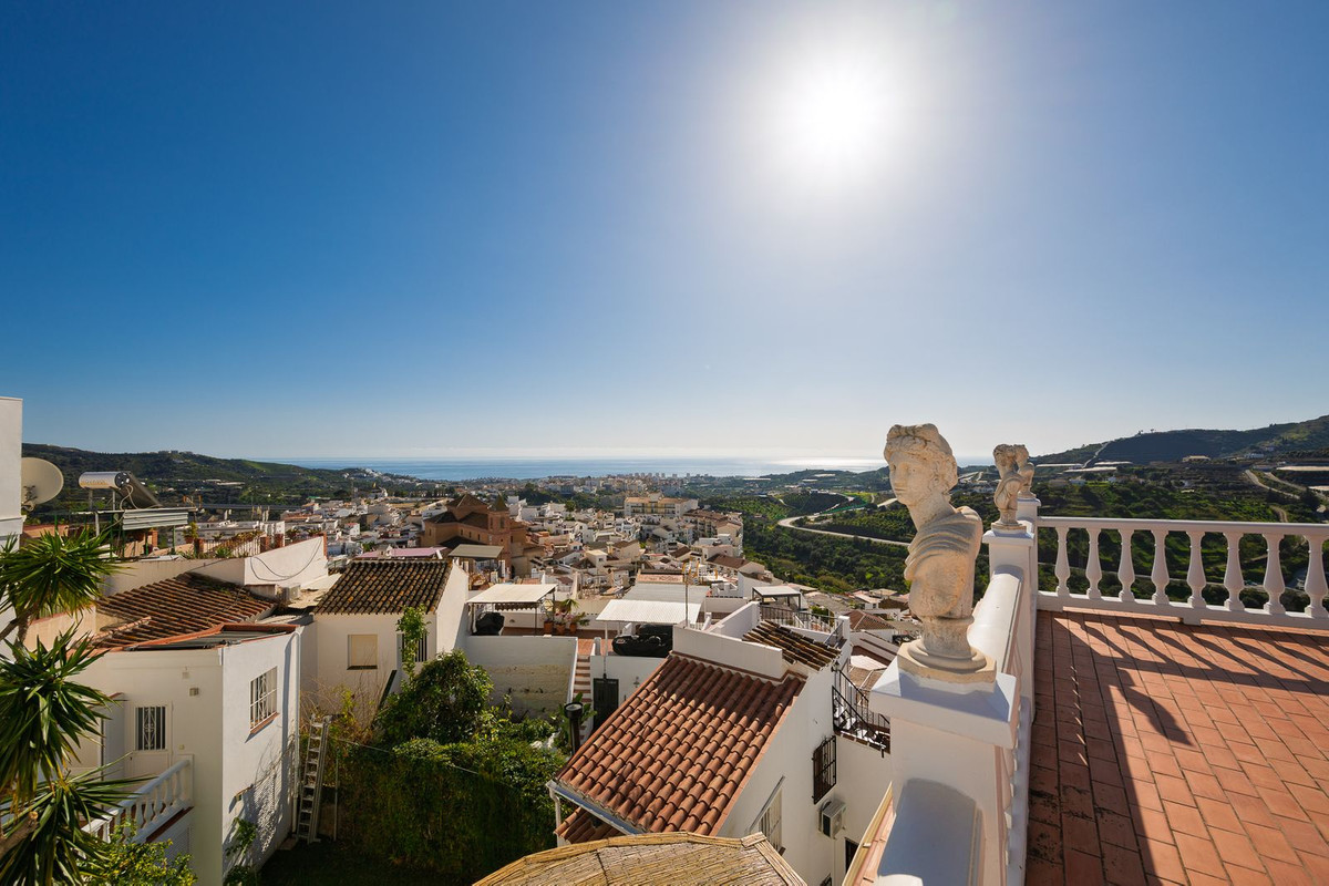 Se vende Adosada de 5 dormitorios en Costa Del Sol East, Málaga, España