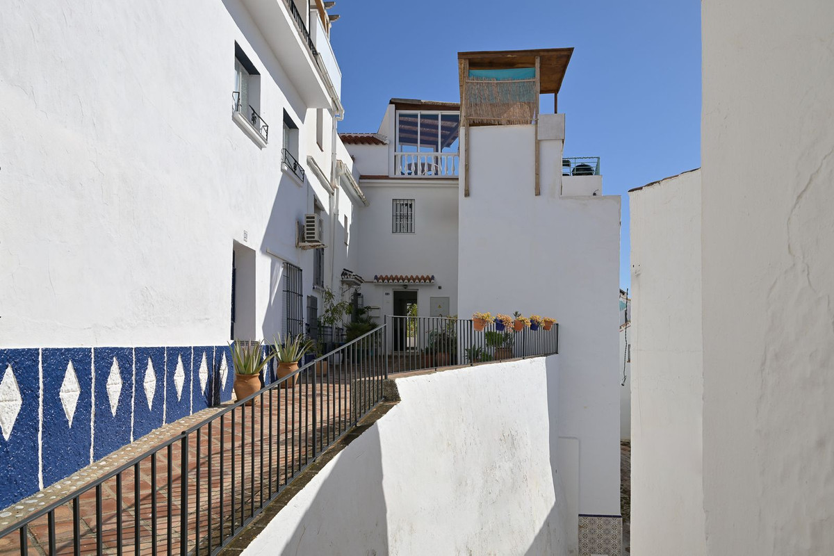 Se vende Adosada de 5 dormitorios en Costa Del Sol East, Málaga, España