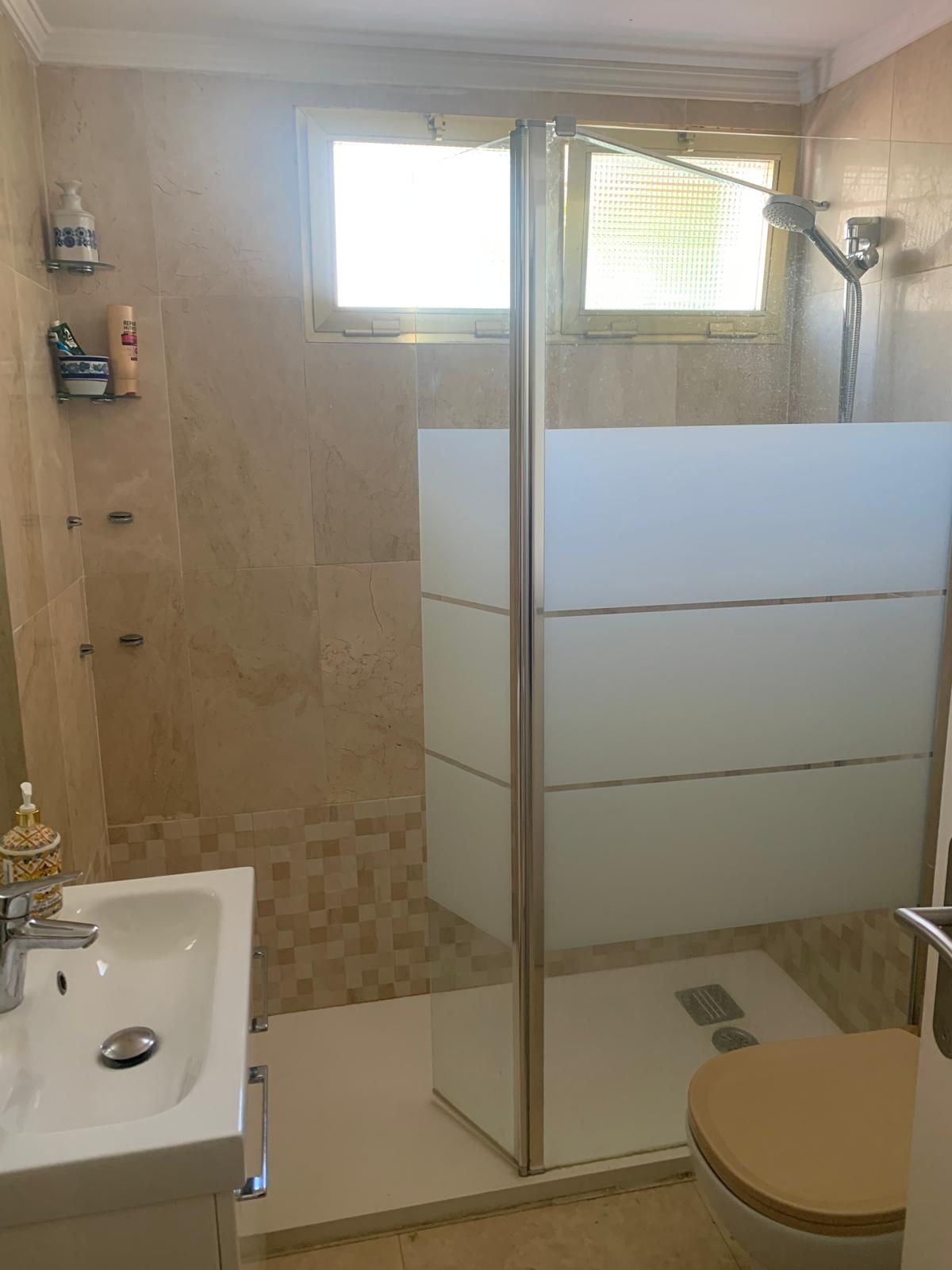 2 Bed Apartment for sale in Marbella Costa Del Sol, Málaga, Spain