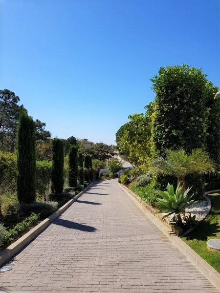 4 Bed Townhouse for sale in Benahavís Costa Del Sol, Málaga, Spain