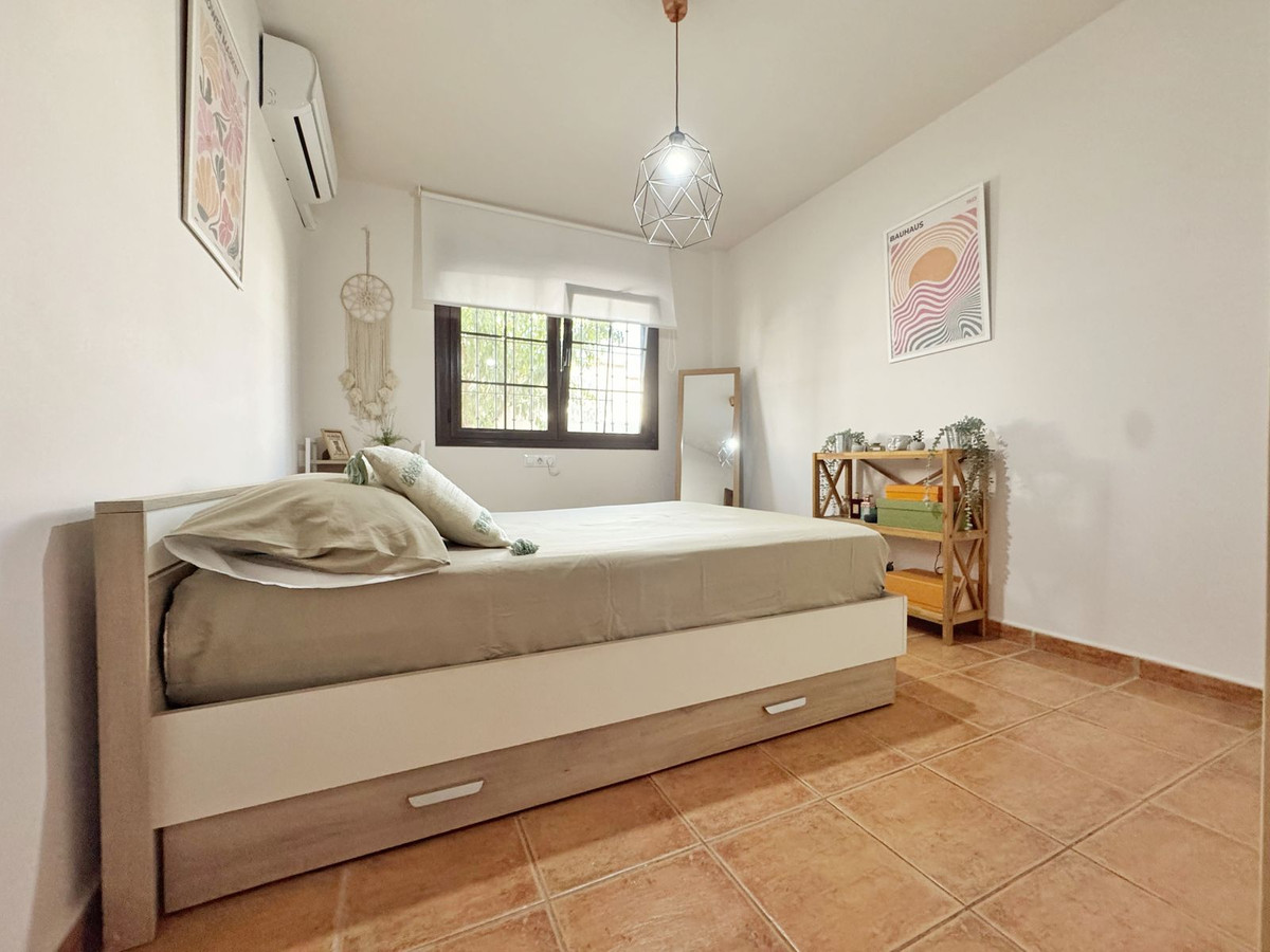 3 Bed Townhouse for sale in Sierrezuela Costa Del Sol, Málaga, Spain