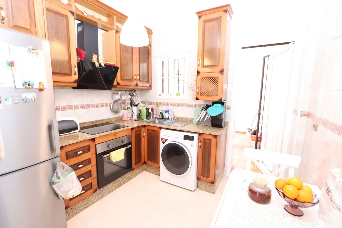 Se vende Apartamento Planta Baja de 2 dormitorios en Costa Blanca, Alicante, España