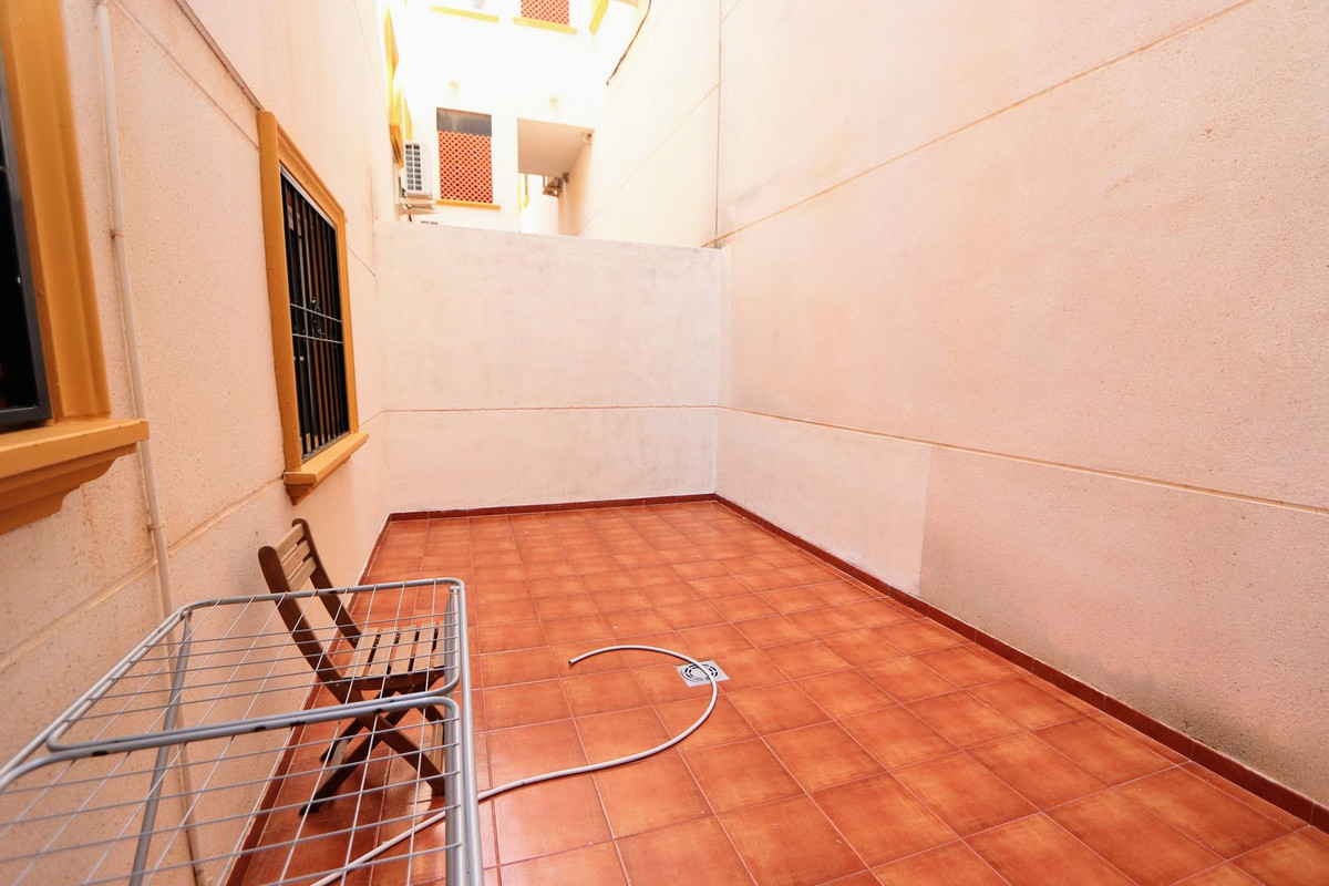 Se vende Apartamento Planta Baja de 2 dormitorios en Costa Blanca, Alicante, España