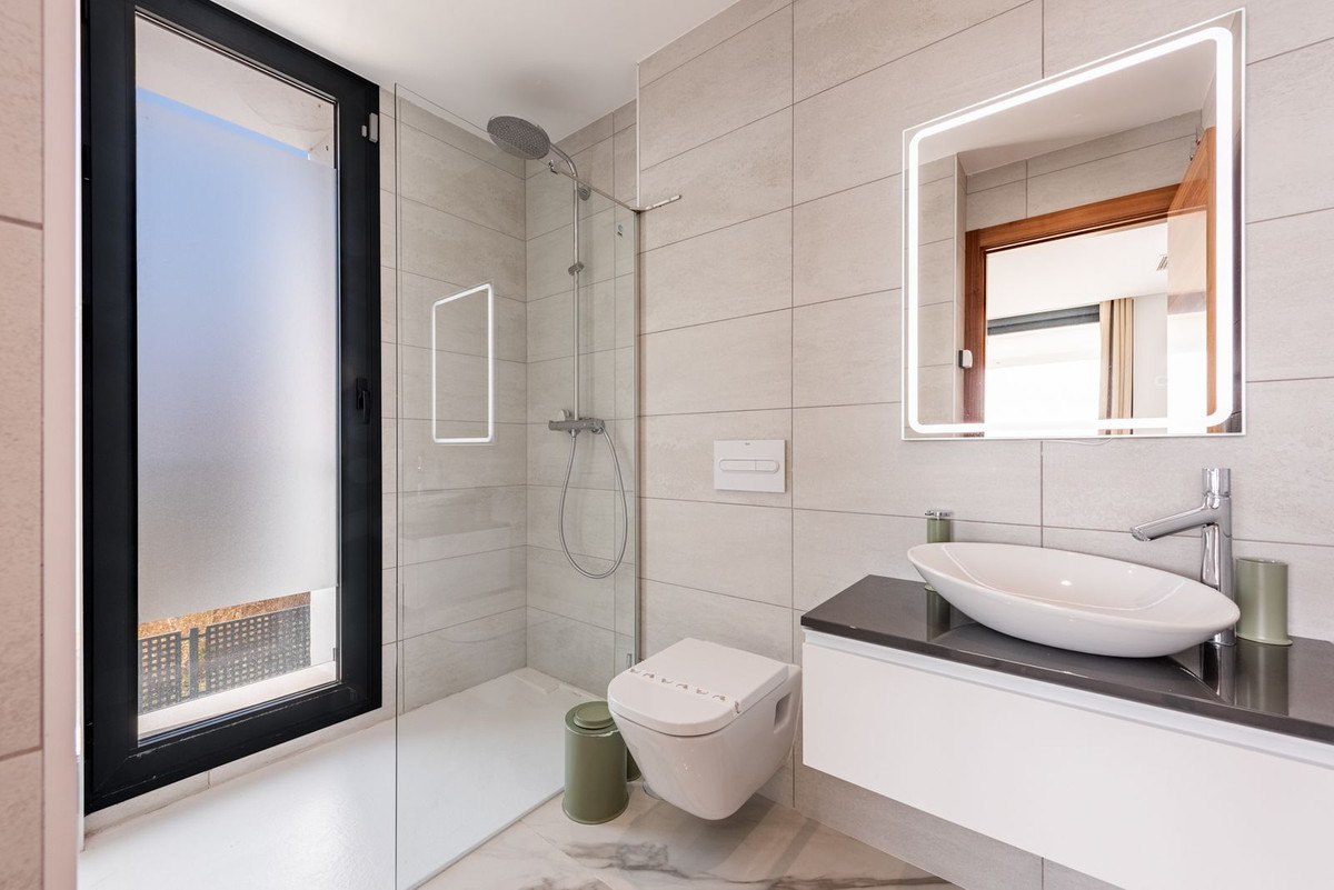 3 Bed Townhouse for sale in Estepona Costa Del Sol, Málaga, Spain