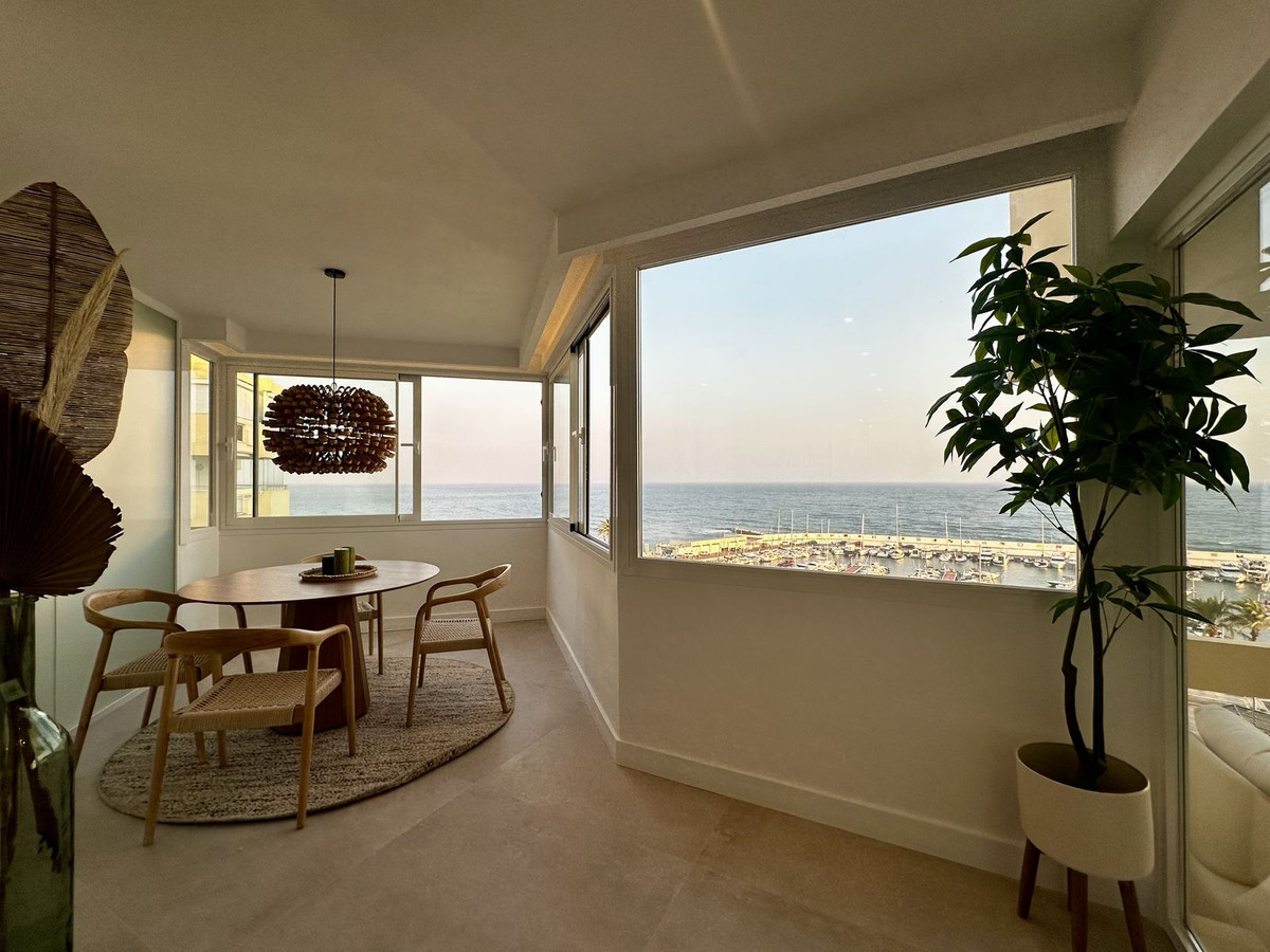 3 Bed Apartment for sale in Marbella Costa Del Sol, Málaga, Spain