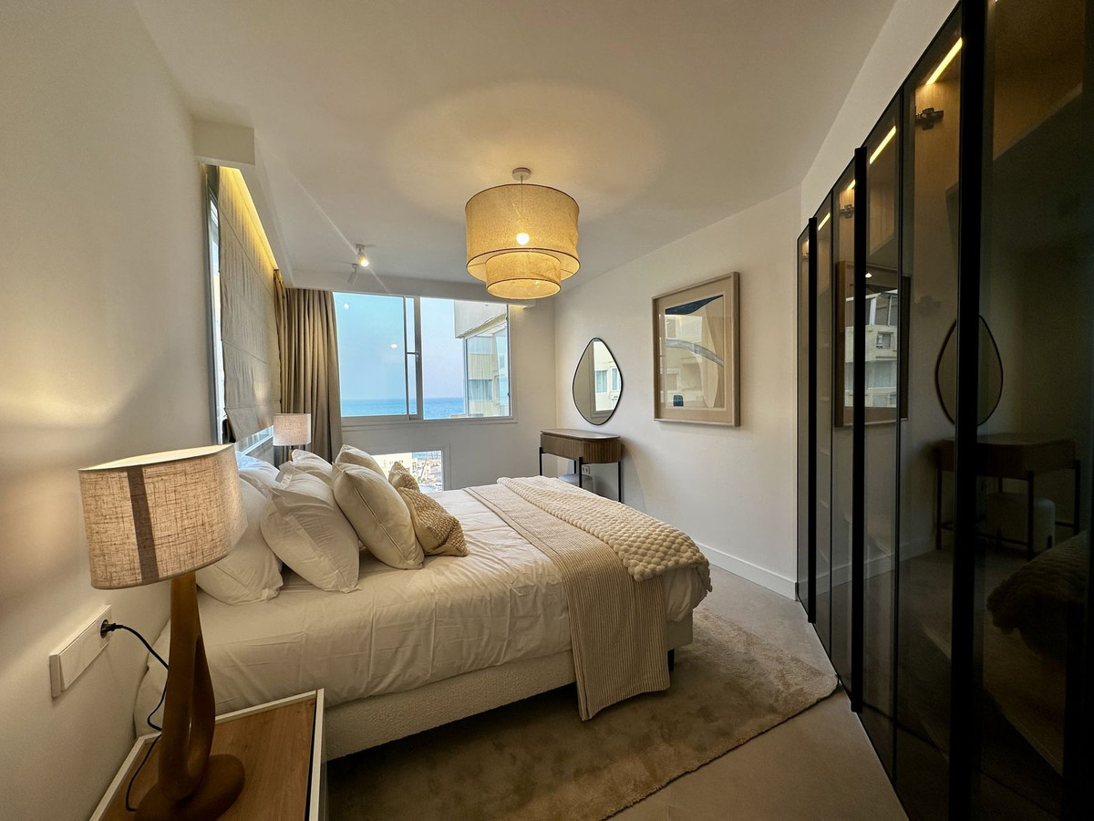 3 Bed Apartment for sale in Marbella Costa Del Sol, Málaga, Spain