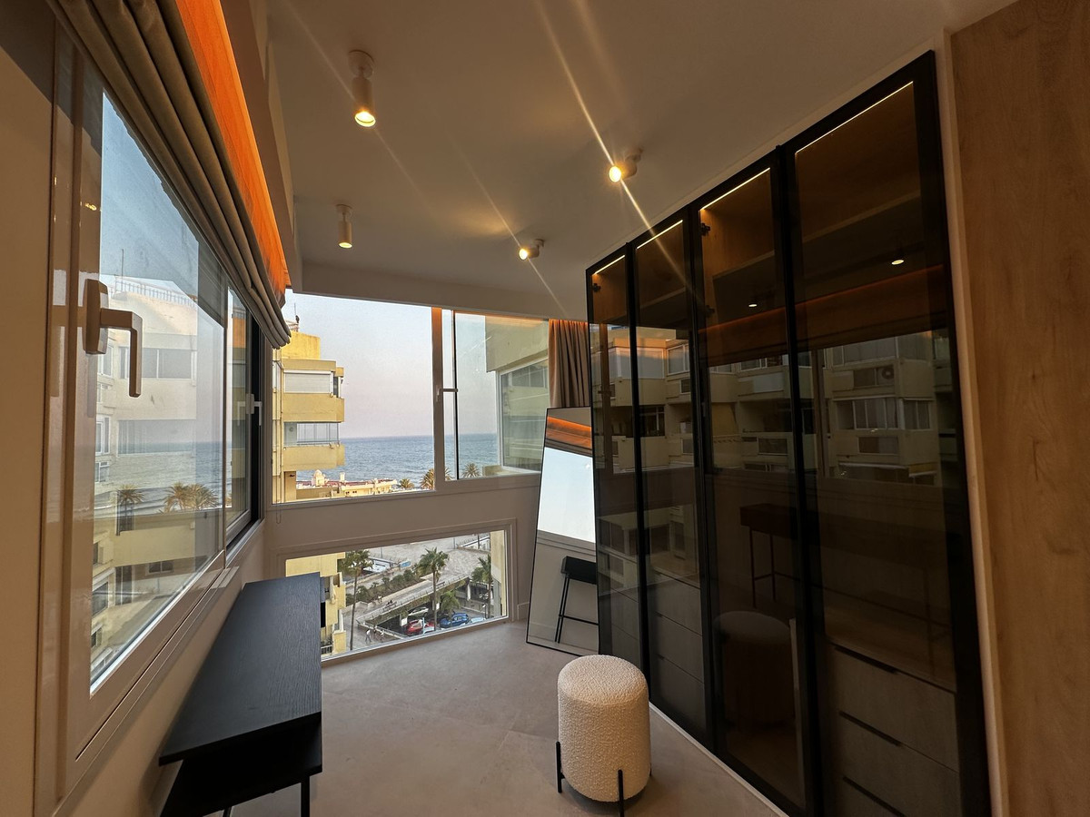 3 Bed Apartment for sale in Marbella Costa Del Sol, Málaga, Spain