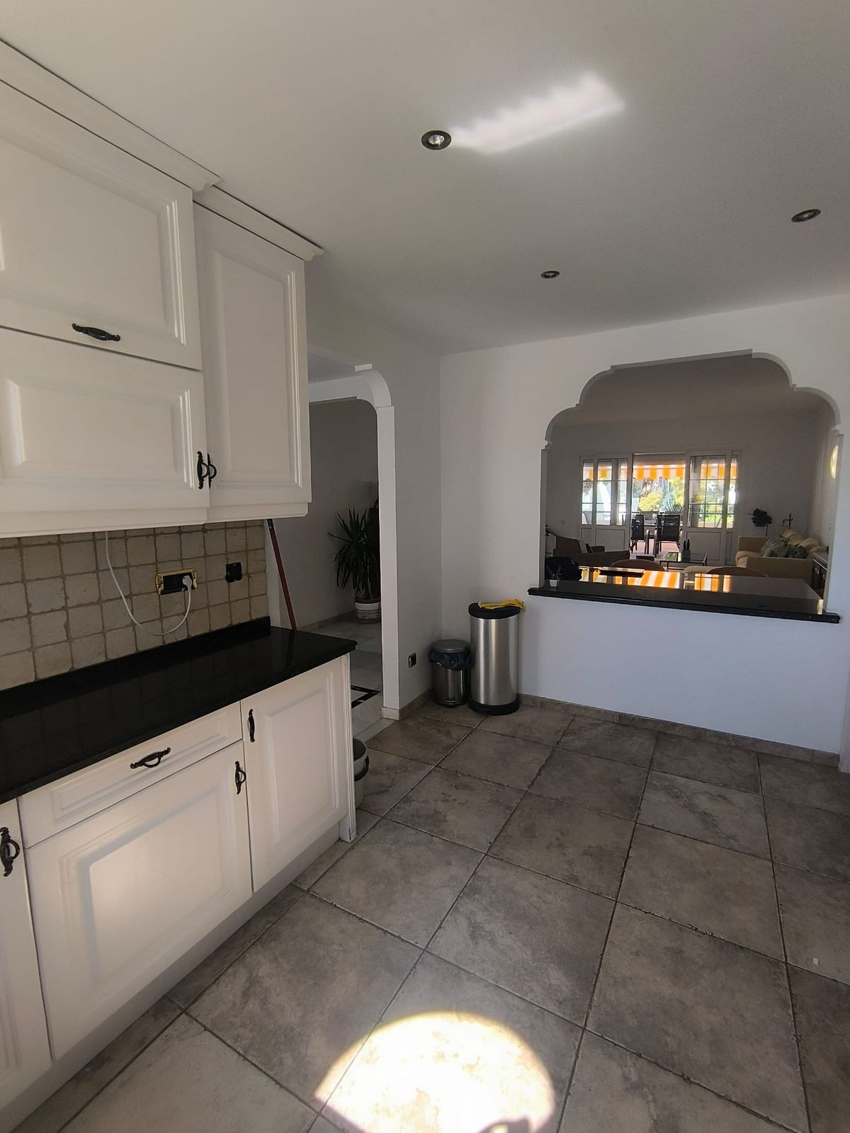 3 Bed Apartment for sale in El Presidente Costa Del Sol, Málaga, Spain