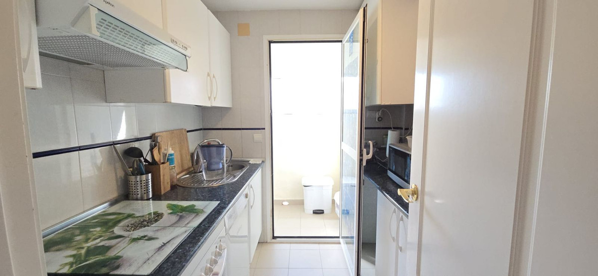 Se vende Apartamento Planta Baja de 2 dormitorios en Costa Del Sol, Málaga, España