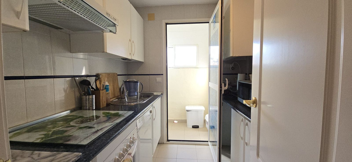 Se vende Apartamento Planta Baja de 2 dormitorios en Costa Del Sol, Málaga, España