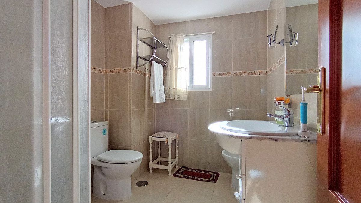 Se vende Apartamento Planta Baja de 2 dormitorios en Costa Del Sol, Málaga, España