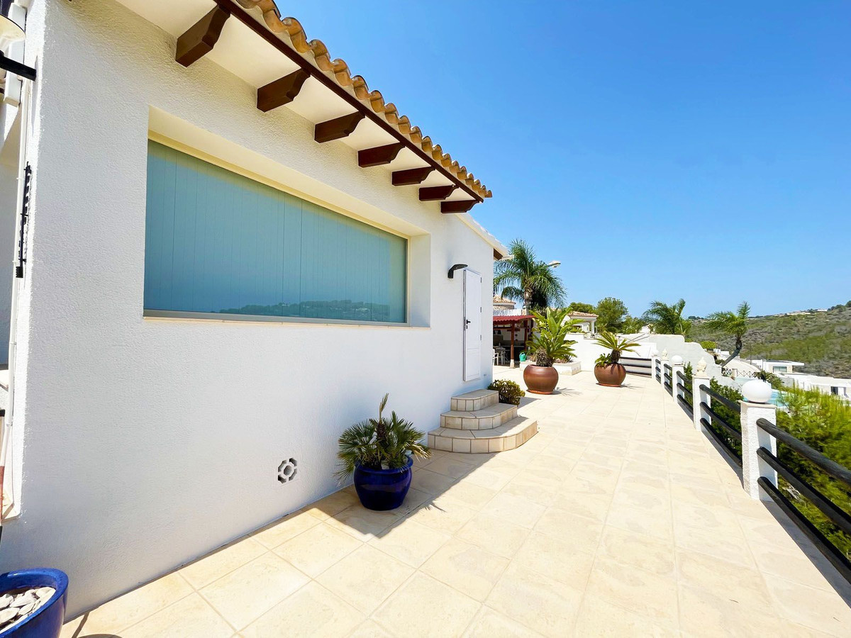3 Bed Townhouse for sale in Calpe Costa Blanca, Alicante, Spain