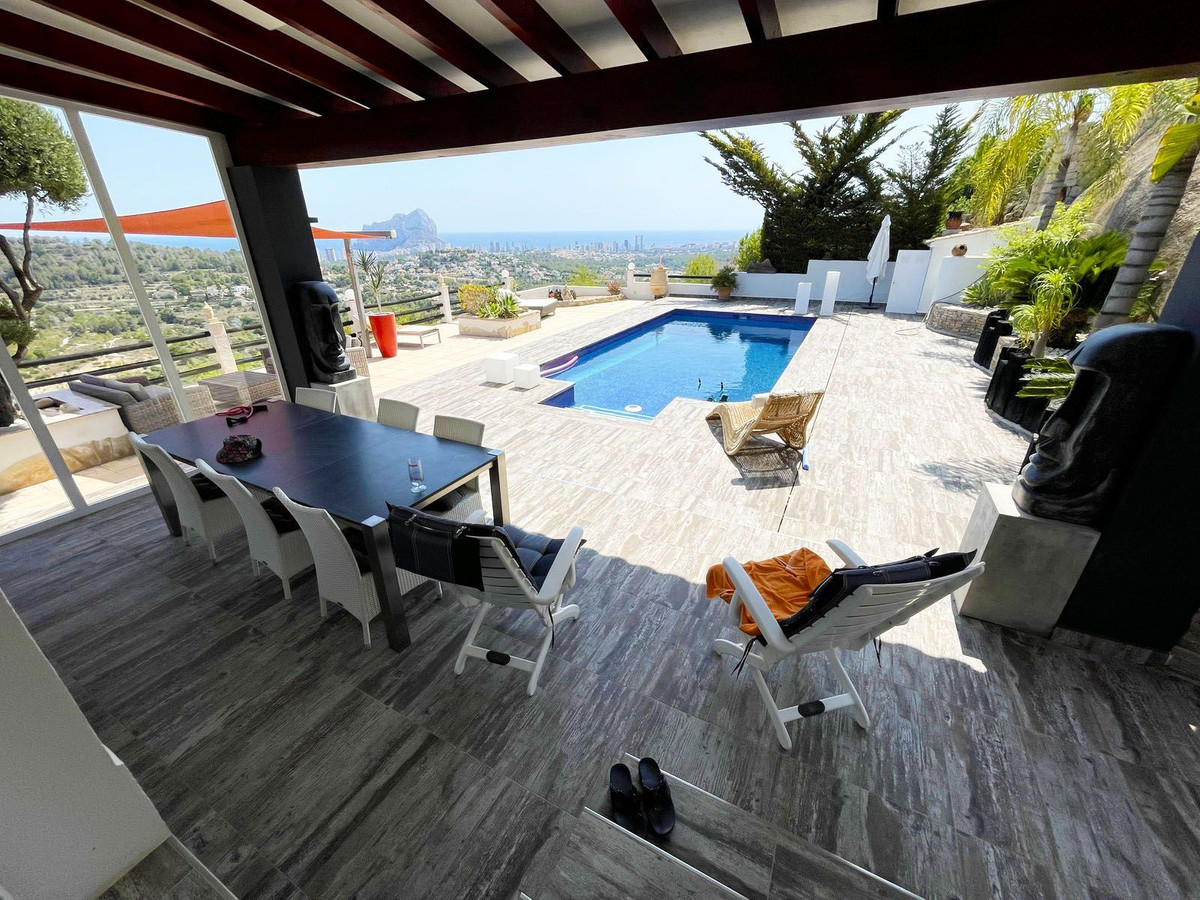 3 Bed Townhouse for sale in Calpe Costa Blanca, Alicante, Spain