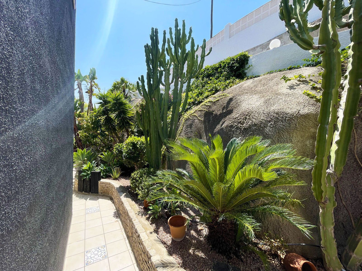 3 Bed Townhouse for sale in Calpe Costa Blanca, Alicante, Spain
