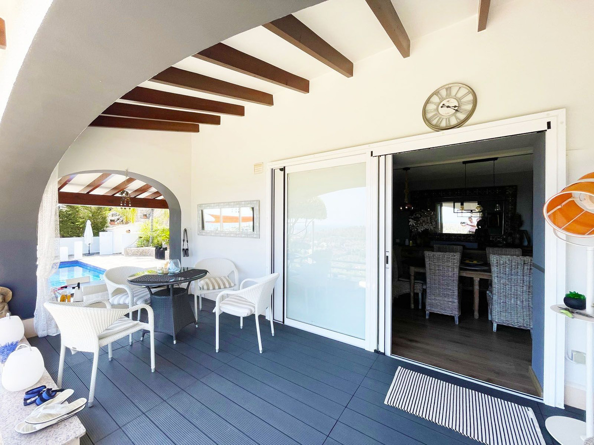 3 Bed Townhouse for sale in Calpe Costa Blanca, Alicante, Spain