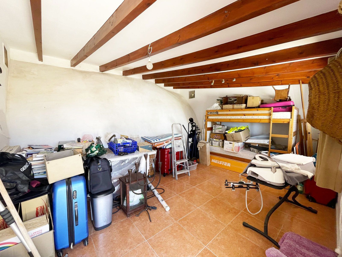 3 Bed Townhouse for sale in Calpe Costa Blanca, Alicante, Spain