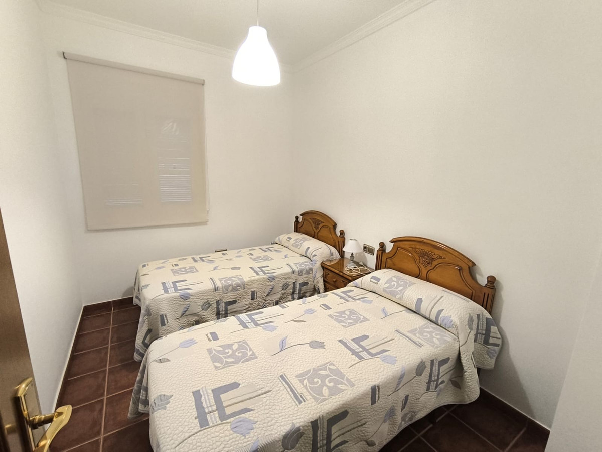 Se vende Villa - Chalet de 5 dormitorios en Costa Calida, Murcia, España