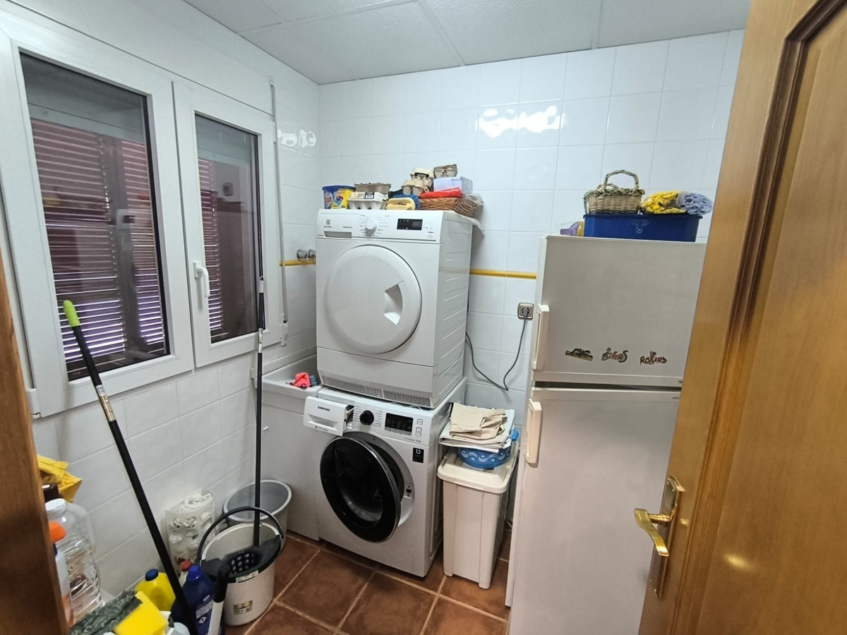 Se vende Villa - Chalet de 5 dormitorios en Costa Calida, Murcia, España
