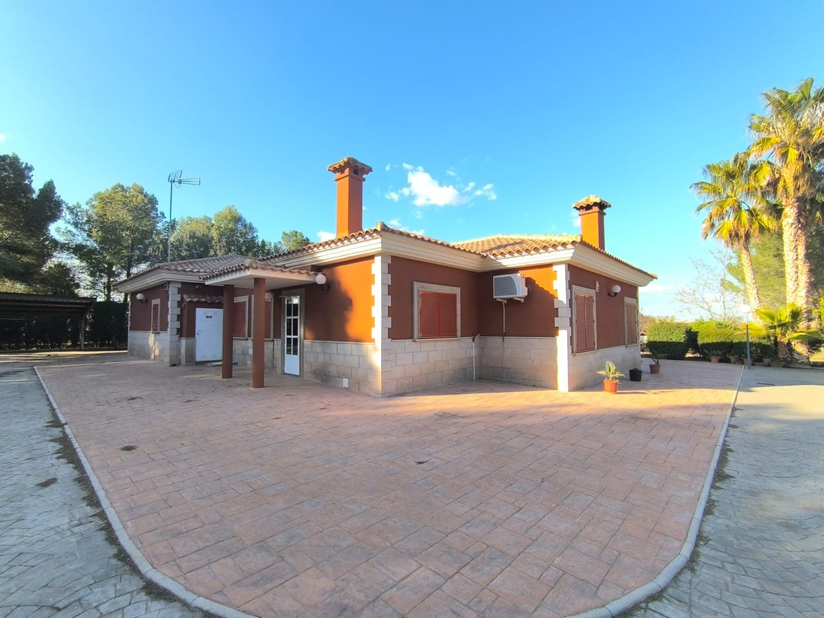 Se vende Villa - Chalet de 5 dormitorios en Costa Calida, Murcia, España