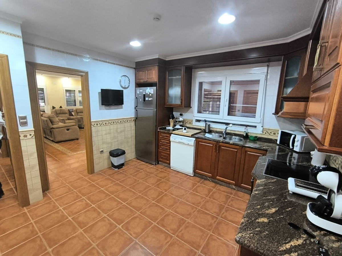 Se vende Villa - Chalet de 5 dormitorios en Costa Calida, Murcia, España