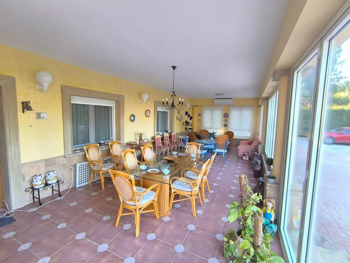 Se vende Villa - Chalet de 5 dormitorios en Costa Calida, Murcia, España