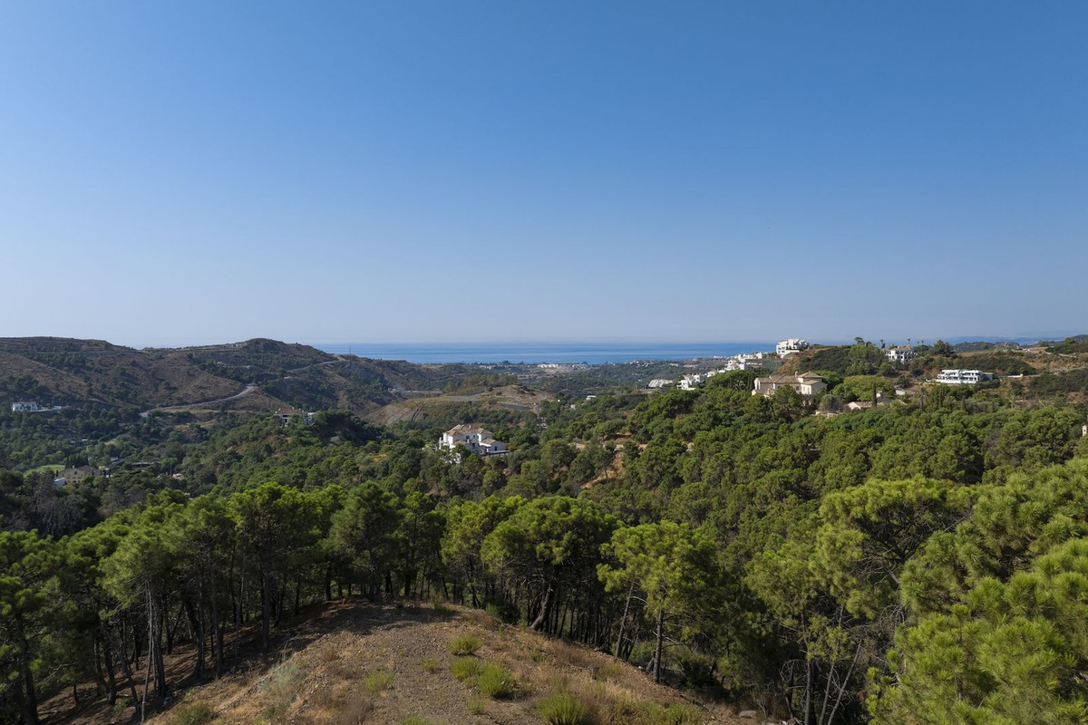 Plots for sale in Benahavís Costa Del Sol, Málaga, Spain