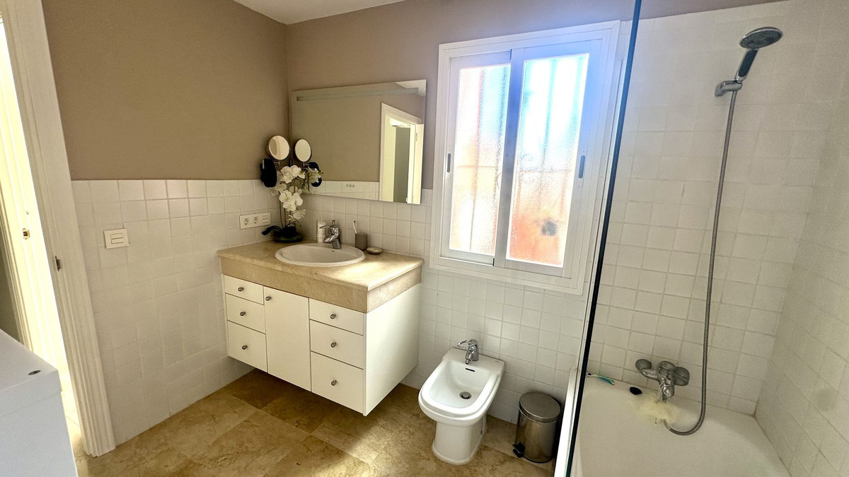 3 Bed Townhouse for sale in Estepona Costa Del Sol, Málaga, Spain