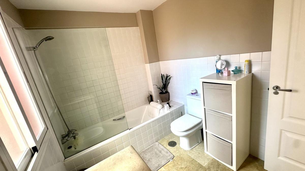 3 Bed Townhouse for sale in Estepona Costa Del Sol, Málaga, Spain