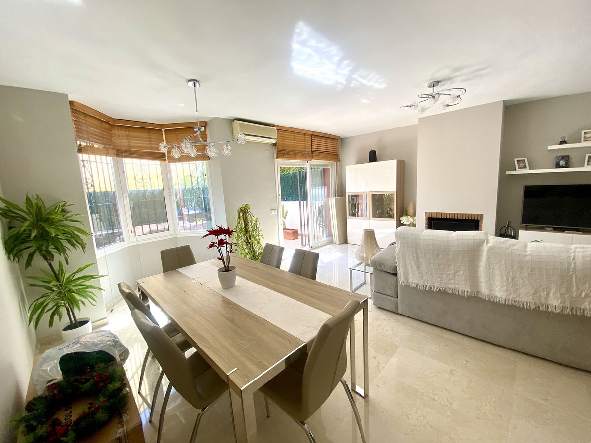 3 Bed Townhouse for sale in Estepona Costa Del Sol, Málaga, Spain