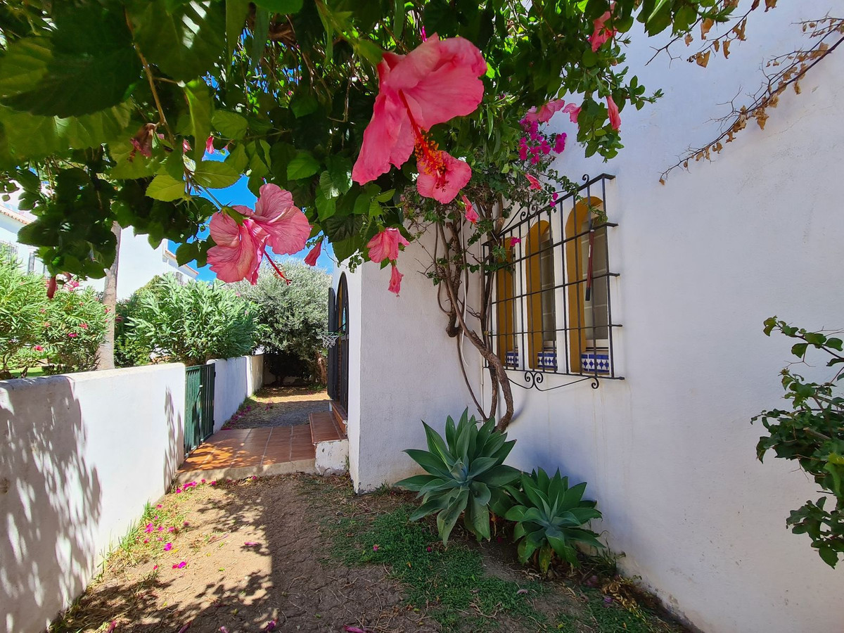 3 Bed Townhouse for sale in Casares Playa Costa Del Sol, Málaga, Spain