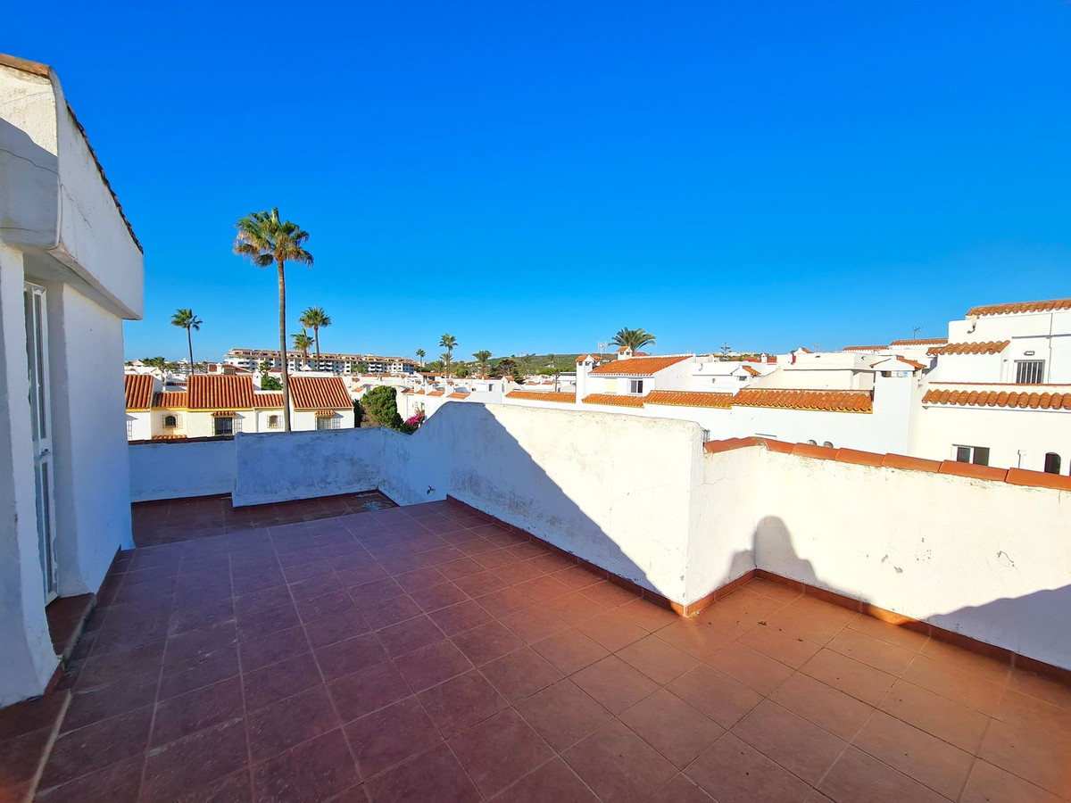 3 Bed Townhouse for sale in Casares Playa Costa Del Sol, Málaga, Spain