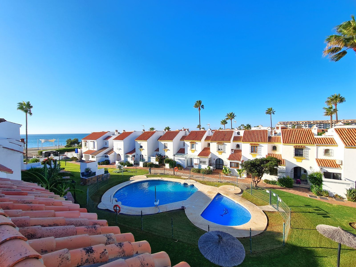 3 Bed Townhouse for sale in Casares Playa Costa Del Sol, Málaga, Spain