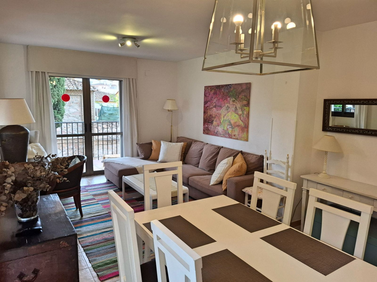 Se vende Apartamento Planta Media de 2 dormitorios en Costa Del Sol, Málaga, España