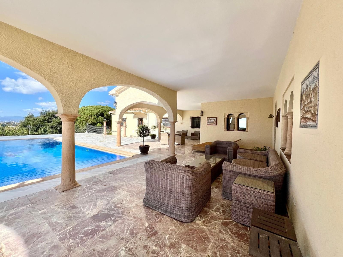 Se vende Villa - Chalet de 4 dormitorios en Costa Del Sol, Málaga, España