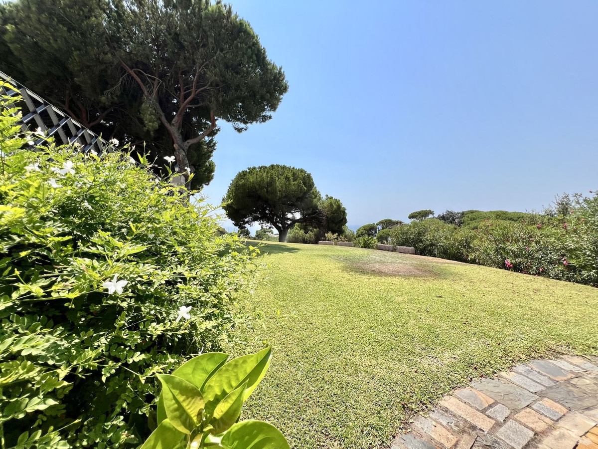 Se vende Villa - Chalet de 4 dormitorios en Costa Del Sol, Málaga, España
