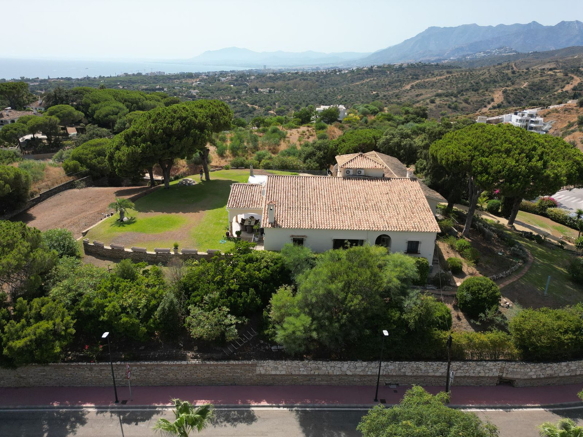 Se vende Villa - Chalet de 4 dormitorios en Costa Del Sol, Málaga, España