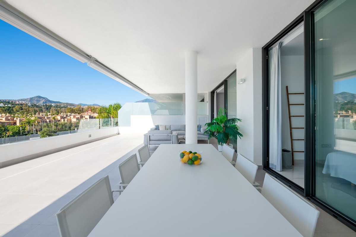 Se vende Apartamento Planta Media de 2 dormitorios en Costa Del Sol, Málaga, España