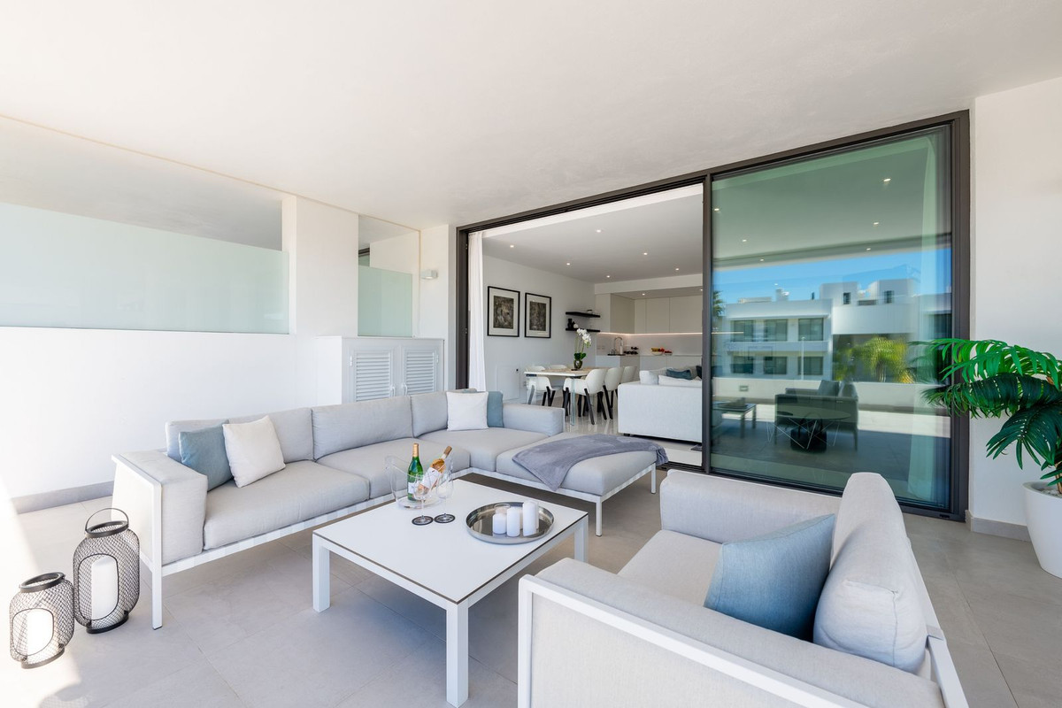 Se vende Apartamento Planta Media de 2 dormitorios en Costa Del Sol, Málaga, España