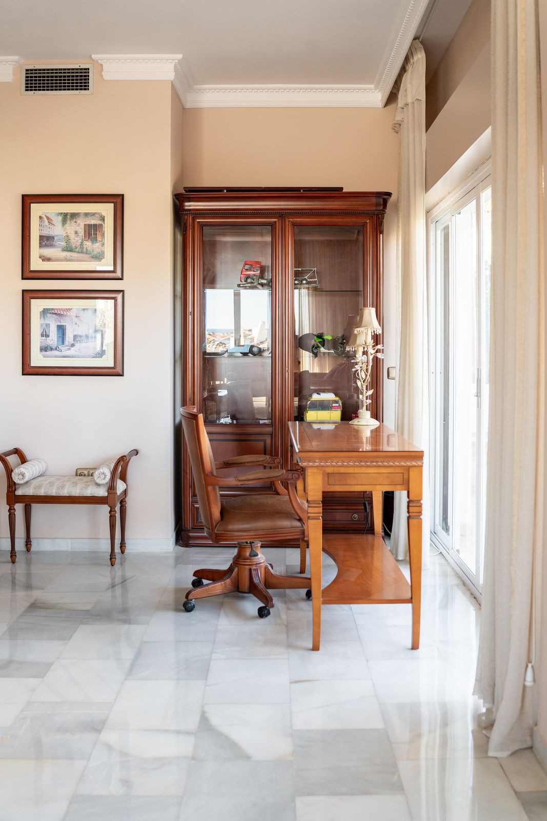 3 Bed Apartment for sale in Nueva Andalucía Costa Del Sol, Málaga, Spain