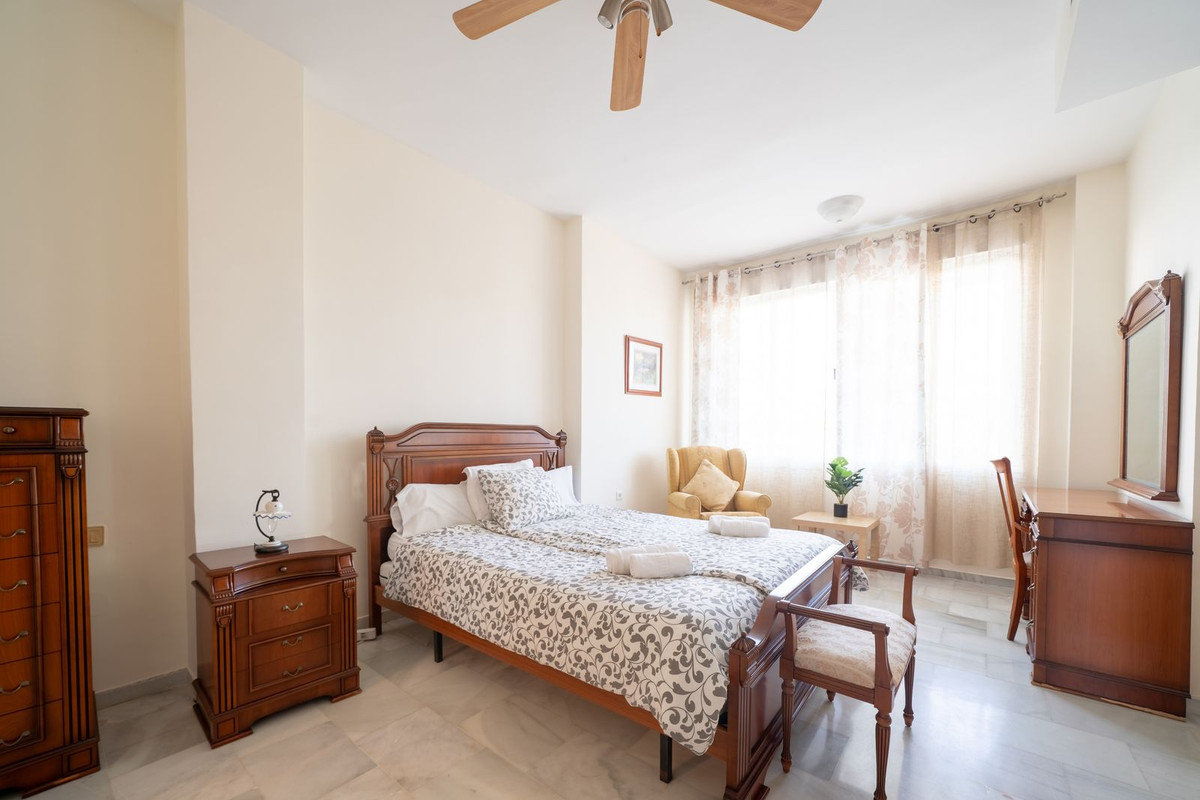 3 Bed Apartment for sale in Nueva Andalucía Costa Del Sol, Málaga, Spain