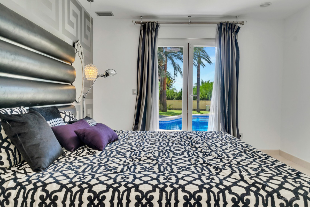 4 Bed Townhouse for sale in Benissa Costa Blanca, Alicante, Spain
