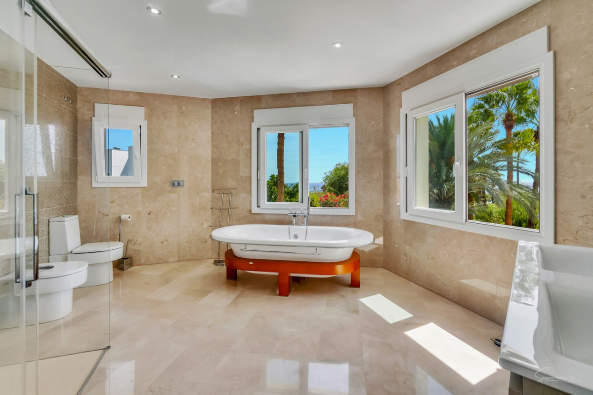 4 Bed Townhouse for sale in Benissa Costa Blanca, Alicante, Spain