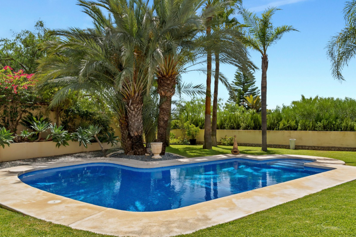 4 Bed Townhouse for sale in Benissa Costa Blanca, Alicante, Spain