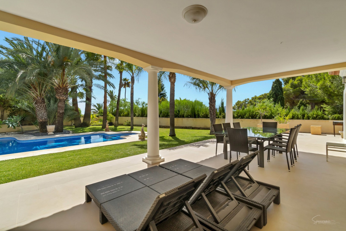 4 Bed Townhouse for sale in Benissa Costa Blanca, Alicante, Spain