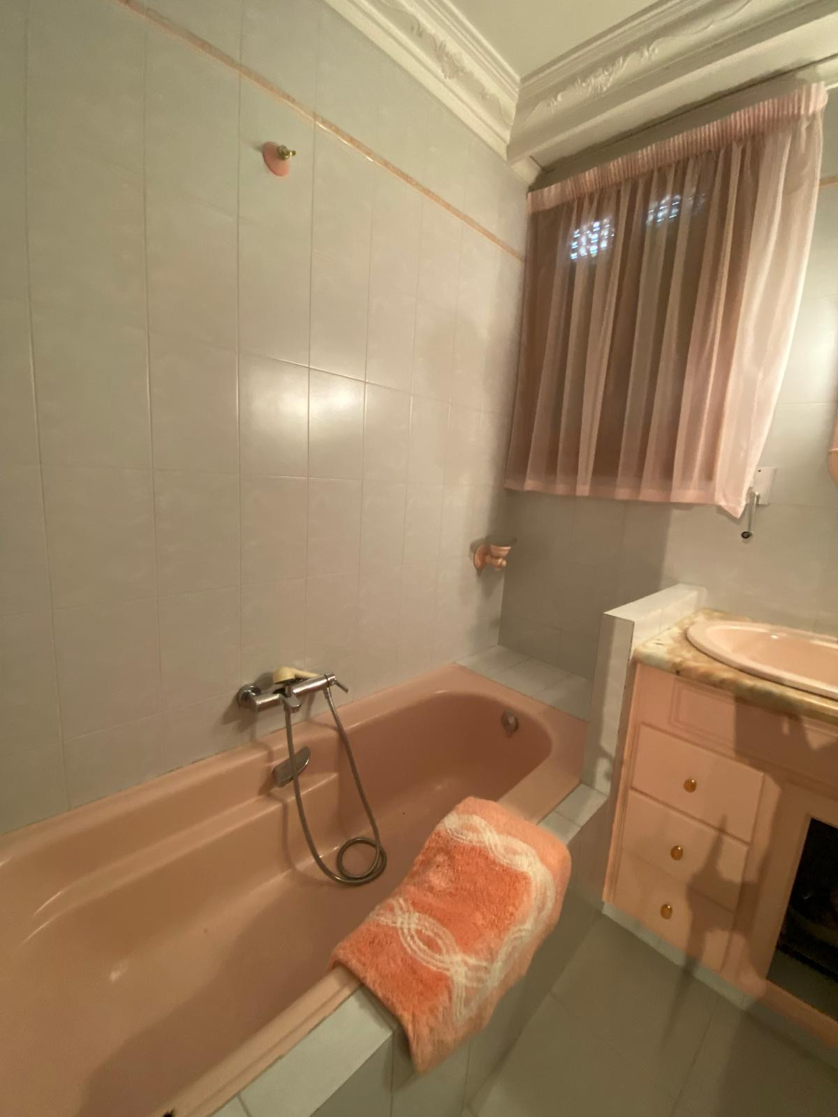 Se vende Villa - Chalet de 5 dormitorios en Costa Blanca, Alicante, España